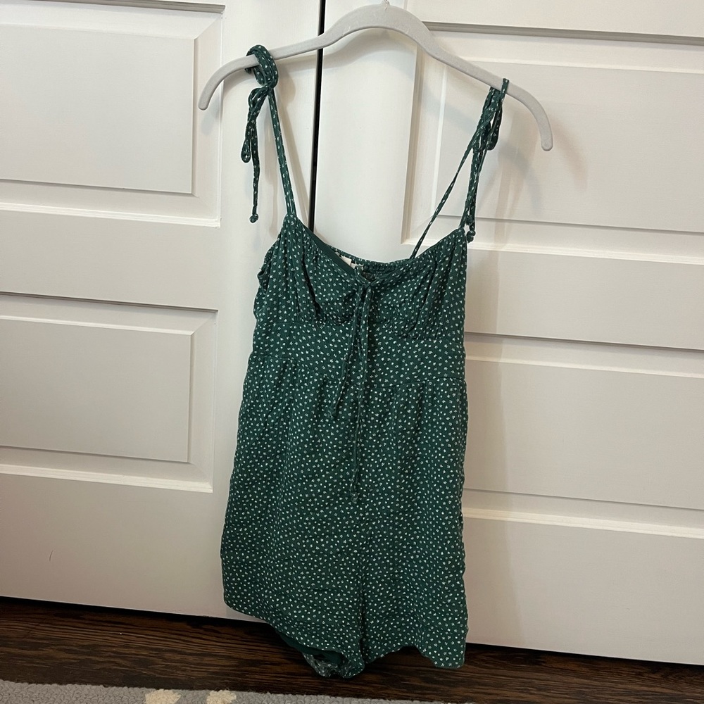 Pacsun romper